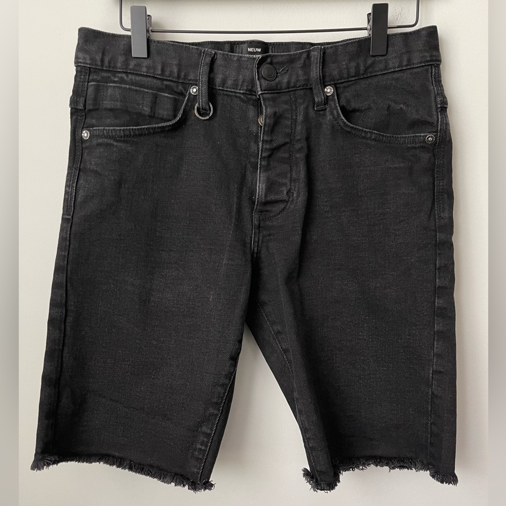 Neuw size 29 black denim